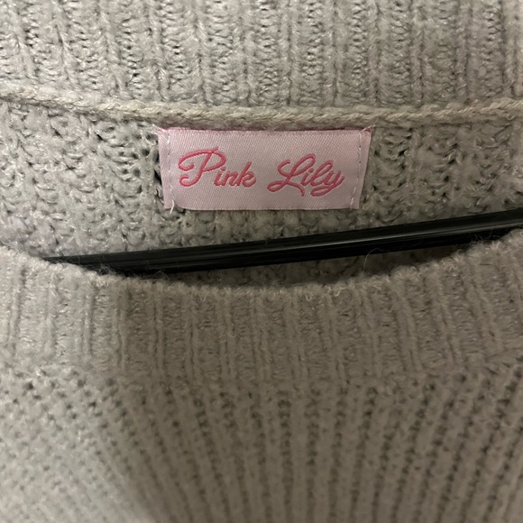 Pink Lily Boutique sweater - Picture 3 of 3
